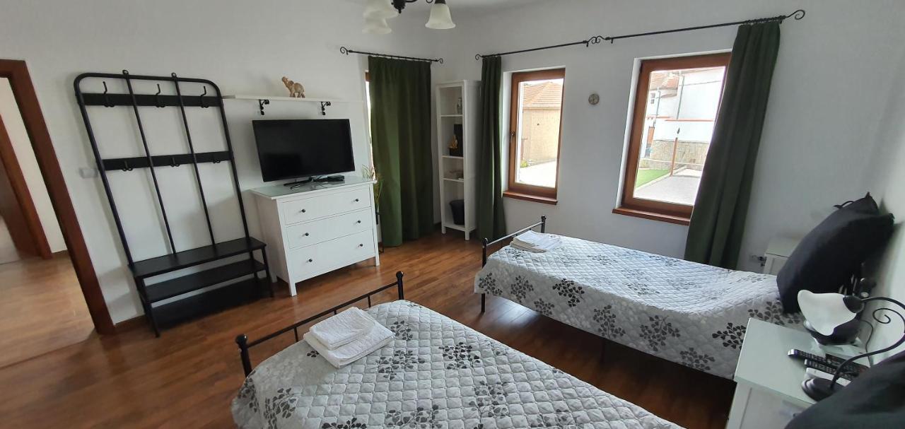 Biser Guest House Eolea מראה חיצוני תמונה